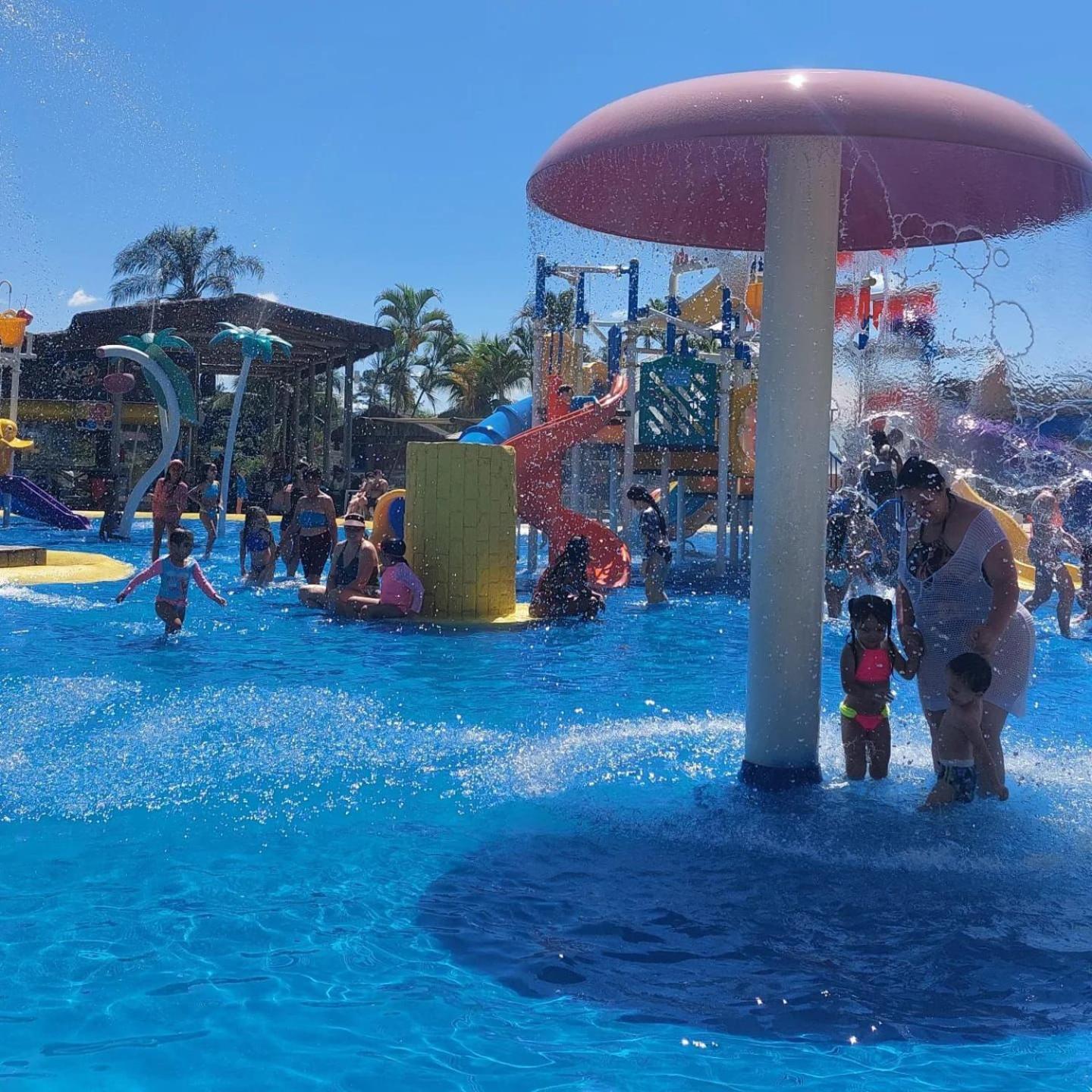 Flat Particular Adeias Das Aguas Park Resort Barra do Piraí 外观 照片
